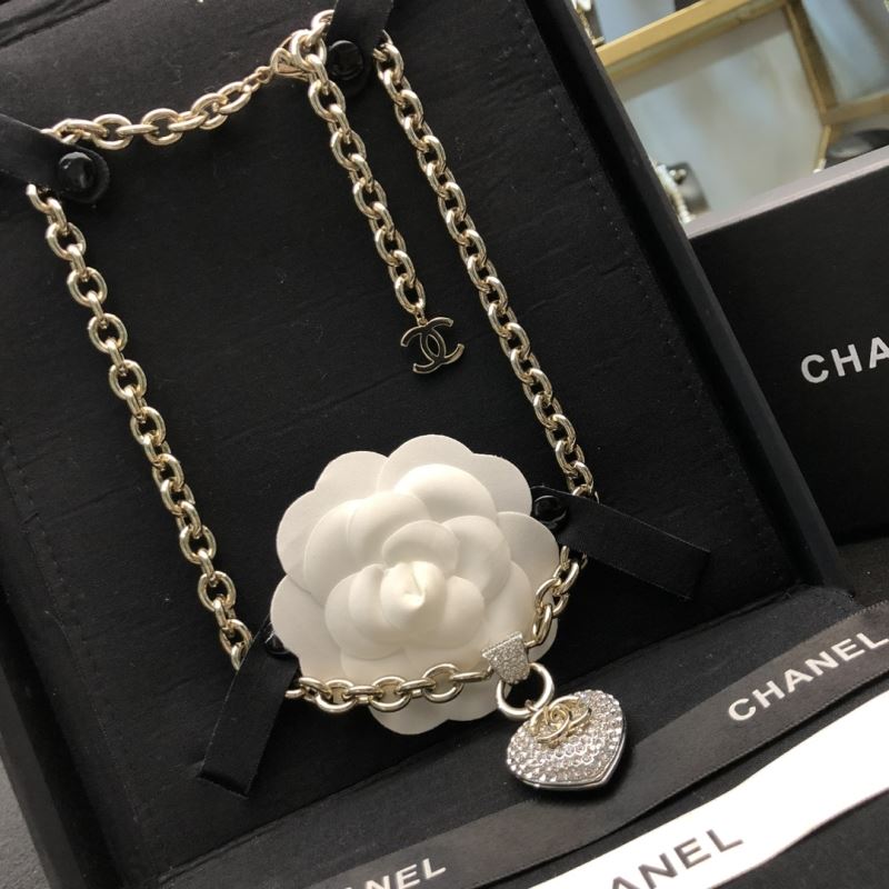 Ch**el necklaces